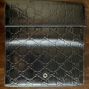 Gucci Monogram women’s wallet